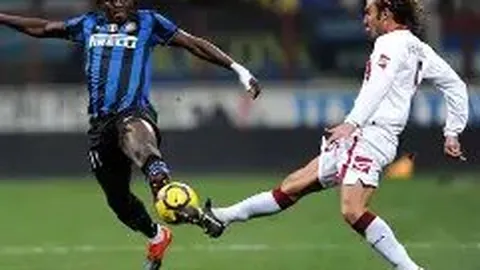 激战柔佛新山！申花双星阿苏埃联手路易斯，吴曦、李可领衔出战，巅峰对决一触即发！