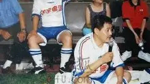 中国滑雪队包揽自由式滑雪世界杯男女空中技巧金牌